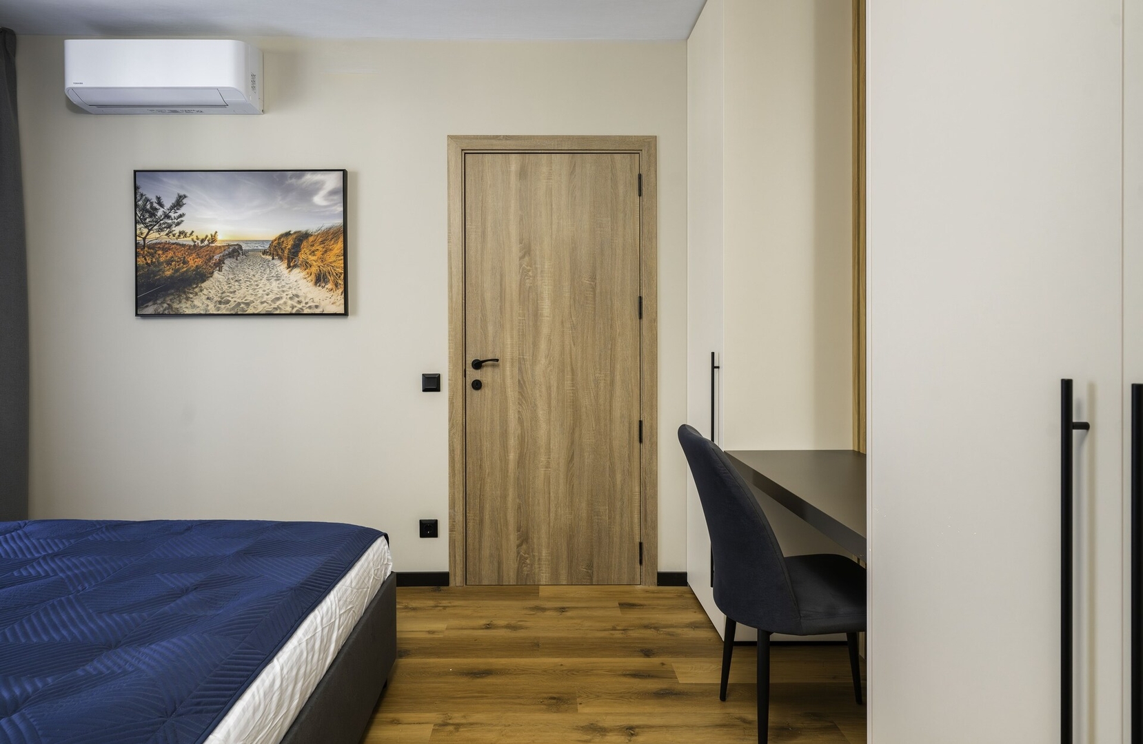 Aviva Living - 1BD Apartment 9 Flat Manager Booking