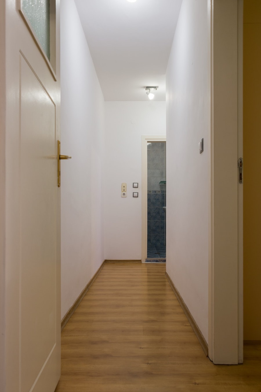 GLORIOUS - 2-Bedroom apartment near Youth Hill 11 Flat Manager Booking