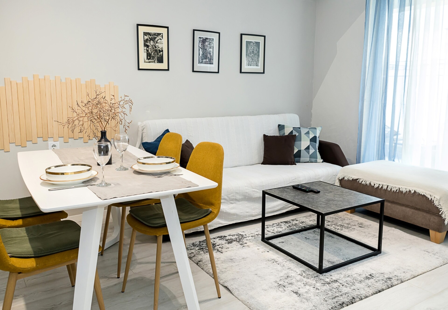 Chic 1BD Flat in St Constantine & Helena Complex 6 Flat Manager Booking