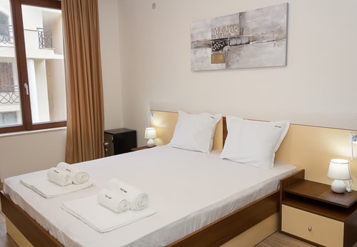 Golden Sands Center ~ 1BD Flat with Balcony 13 Flat Manager Booking