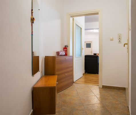 GLORIOUS - 2-Bedroom apartment near Youth Hill 10 Flat Manager Booking