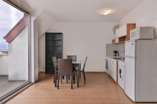 One-Bedroom Maisonette with Spacious Terrace 11 Flat Manager Booking
