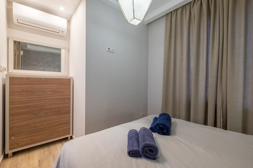 M&M Modern & Multifunctional One Bedroom Apartment 12 Flat Manager Booking