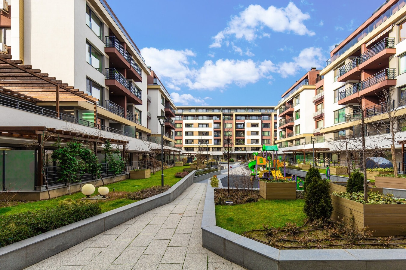 The Purple 1DB Apartment with a Parking Spot 28 Flat Manager Booking
