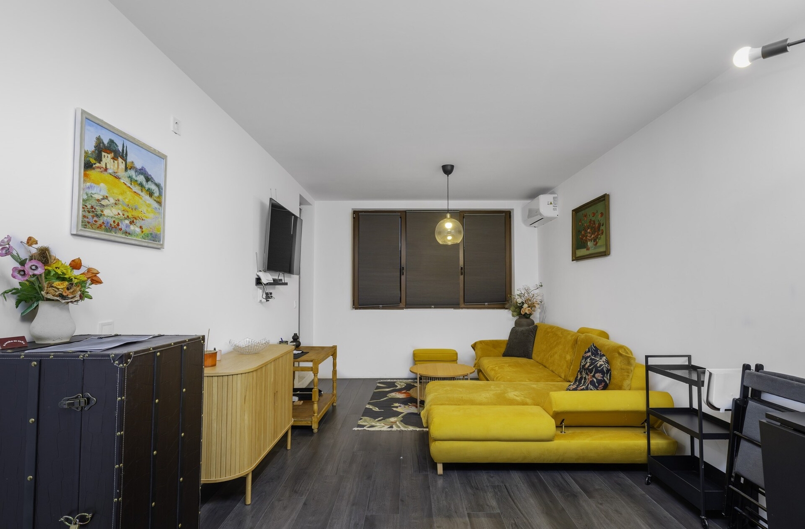 Cozy 1BD Flat Close to the City Center 1 Flat Manager Booking