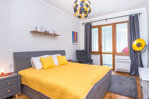 Designer, Business, Central, 1BDR Apartment 0 Flat Manager Booking