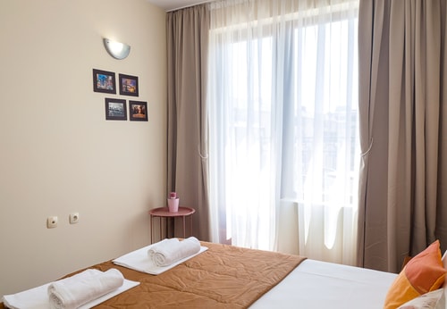 Beachfront Bliss-1BR Sea View Flat in Golden Sands 21 Flat Manager Booking