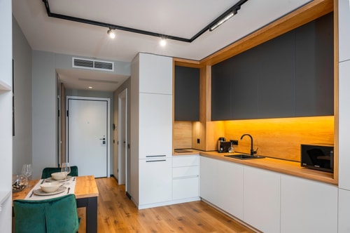 Aviva Living - 3 x Studios with Free Parking 4 Flat Manager Booking