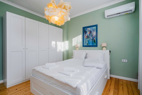 Charming 1BD Apartment Next to Women's Market 8 Flat Manager Booking