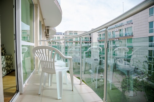 Clara Studio at an Irish run family hotel 8 Flat Manager Booking