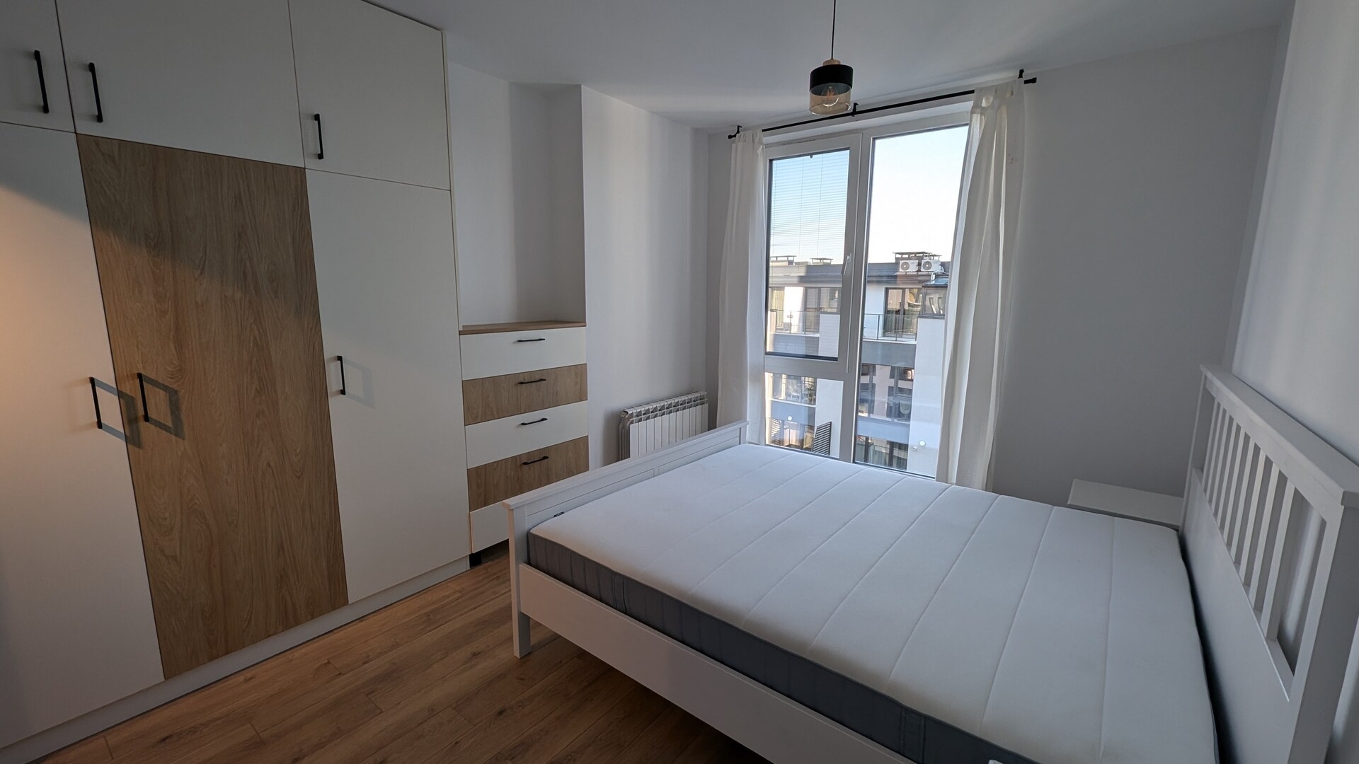 Stylish Living in Kompleks Reina - 1BD with desk 2 Flat Manager Booking