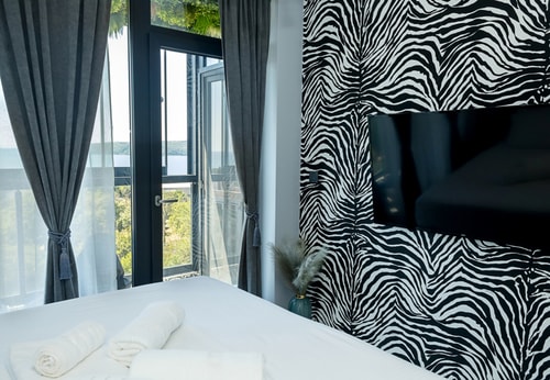 Royal View –Luxury 2BR Apartment with Sea Panorama 15 Flat Manager Booking