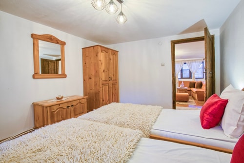 4- BDR House Monument of Culture & Architecture 7 Flat Manager Booking