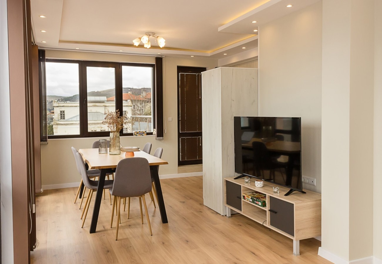 Seaview Haven: Elegant 2BD Flat in Balchik 5 Flat Manager Booking