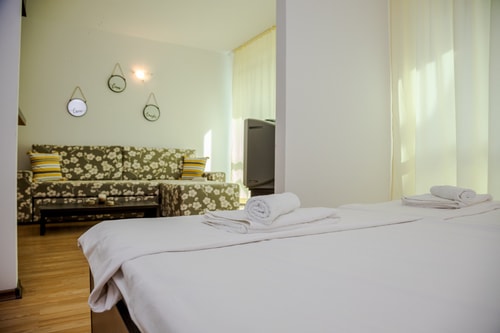 Clara Studio at an Irish run family hotel 16 Flat Manager Booking