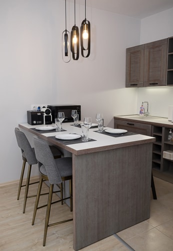 Moonlight Terrace – Panoramic Views, Luxe Comfort 9 Flat Manager Booking