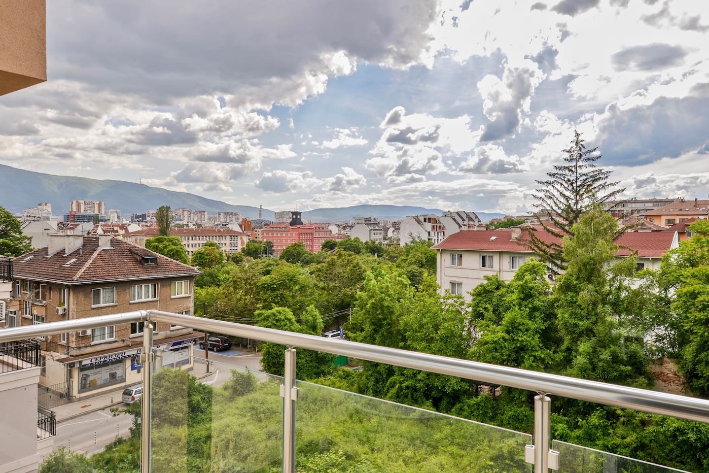 Comfortable Vitosha View 1BD Flat 5 Flat Manager Booking