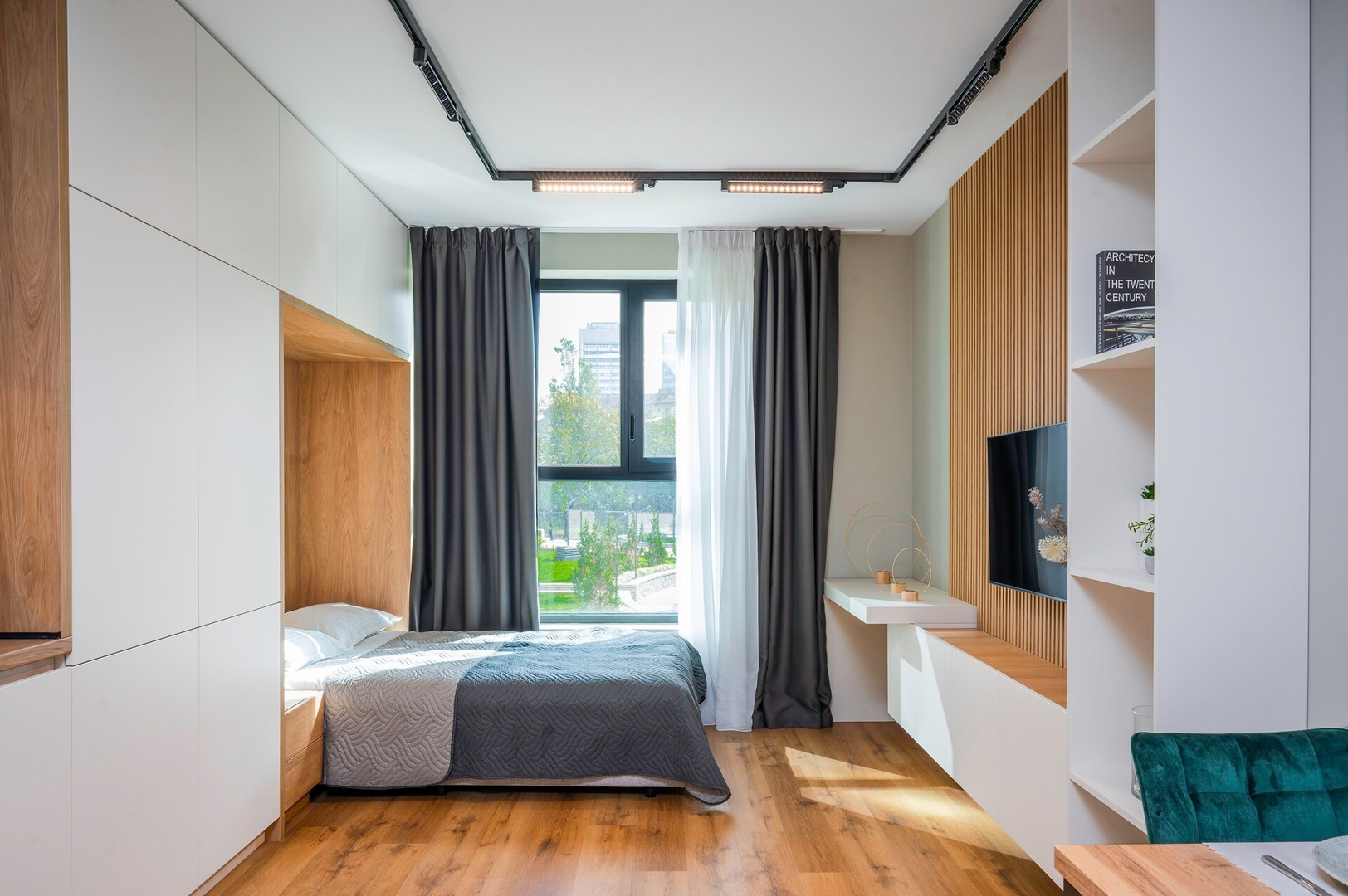 Aviva Living - 3 x Studios with Free Parking 6 Flat Manager Booking