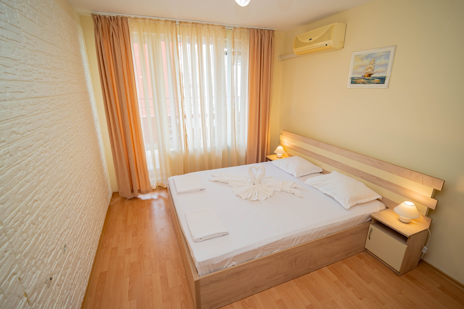The Sea Balcony - 1BD Apartment by Flat Manager 34 Flat Manager Booking