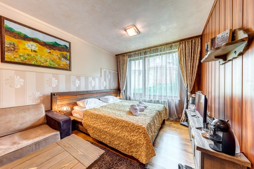 Cozy and Stylish Studio in Forest Glade 1 Flat Manager Booking
