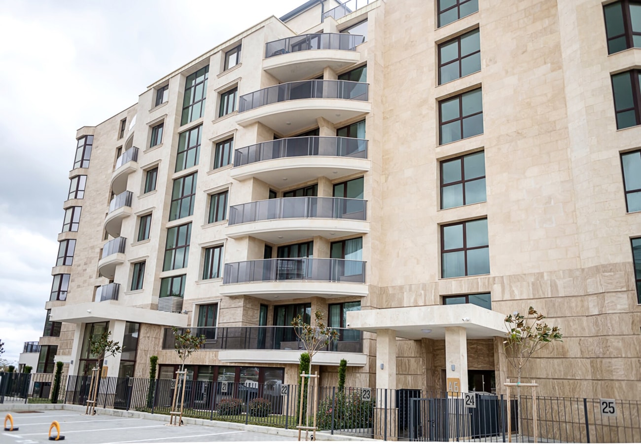 Skyline Varna – Stylish 1BD City Apartment 3 Flat Manager Booking