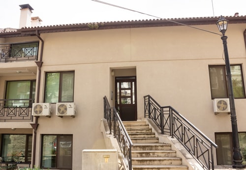 Cozy 1BD Apartment with a Spacious Terrace 35 Flat Manager Booking