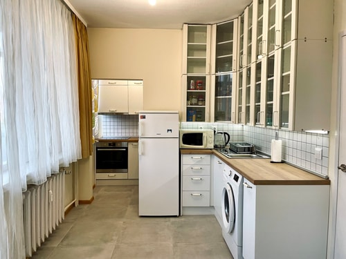 Spacious 2-BRD Flat by the Mall 3 Flat Manager Booking