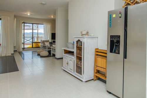 Lovely 3BD flat with PARKING and SEA VIEW 23 Flat Manager Booking