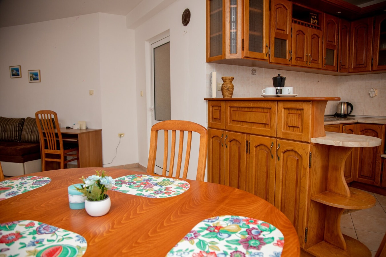 Convenient 2-Bedroom Flat next to Harmanite Beach 2 Flat Manager Booking