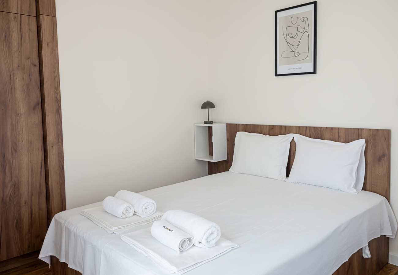Cozy & Bright 2-BR Flat Next to Grand Mall Varna 1 Flat Manager Booking