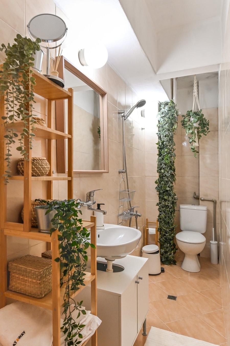 Cosy&Art 1BD Apartment next to Slaveykov Square 22 Flat Manager Booking