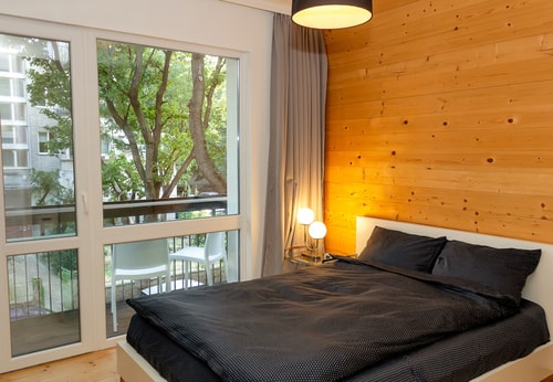 Bright & Spacious Apartment with a Charming Balcon 3 Flat Manager Booking