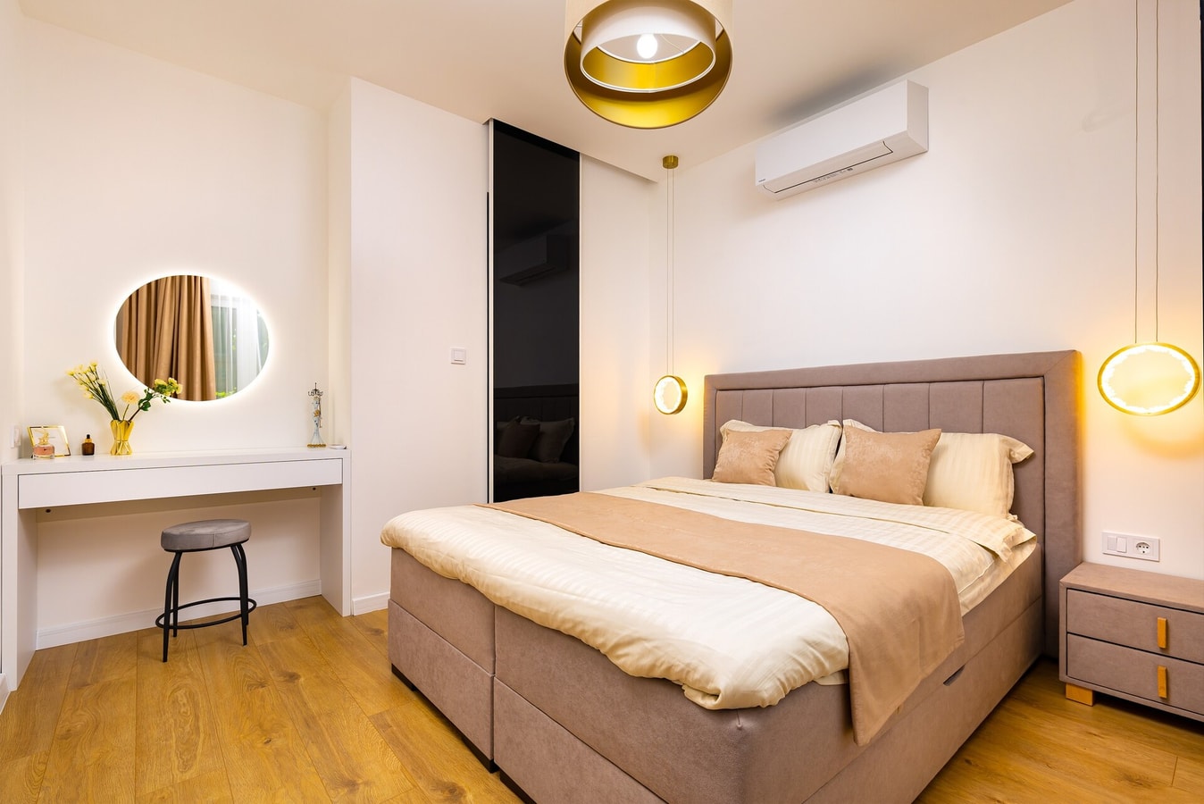 Happy People Plovdiv 1-BD Apartment - White 2 Flat Manager Booking