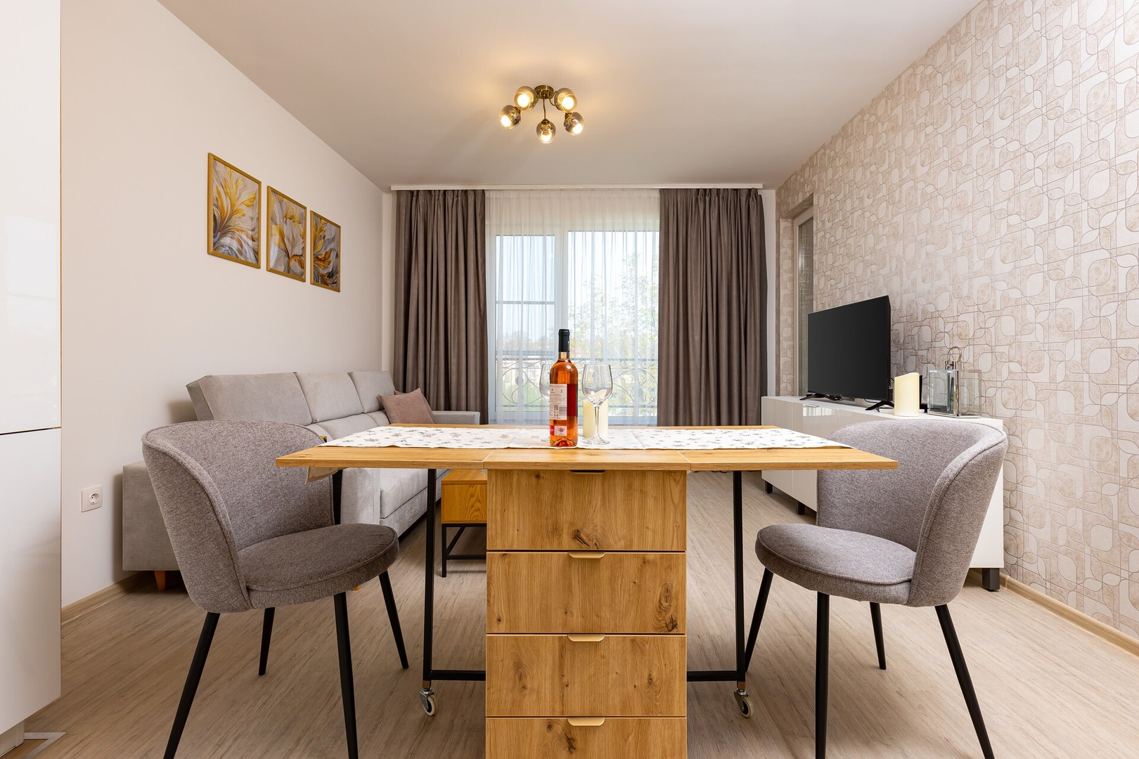 Magnolia Gardens -1BD with Balcony & Parking 7 Flat Manager Booking