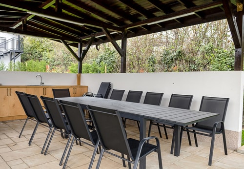 VARNA Gencho Briz Ho · Private Villa with 5BD, Pool & Stunning Sea Views 33 Flat Manager Booking