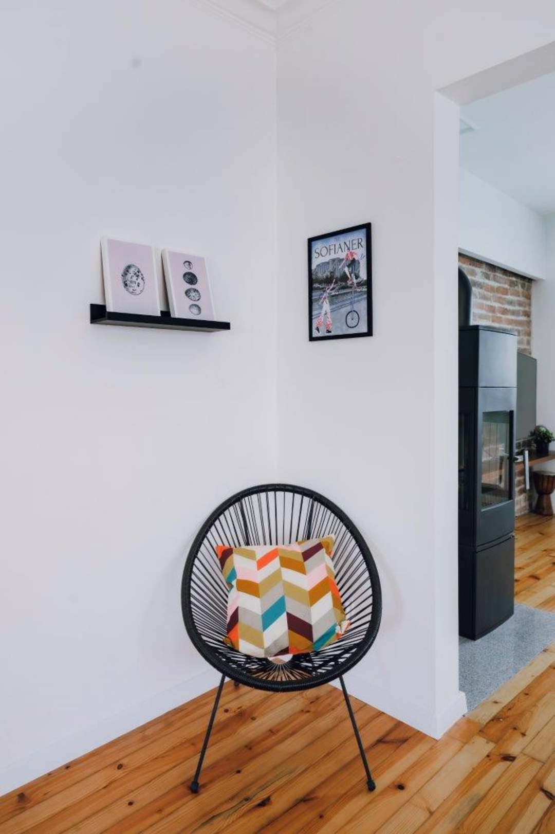 Luminous Central Retreat: Spacious 2BD Apartment 35 Flat Manager Booking