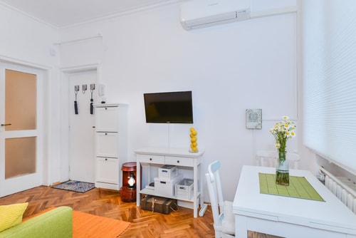 The Charming Home 1BD TOP Central Apartment 8 Flat Manager Booking
