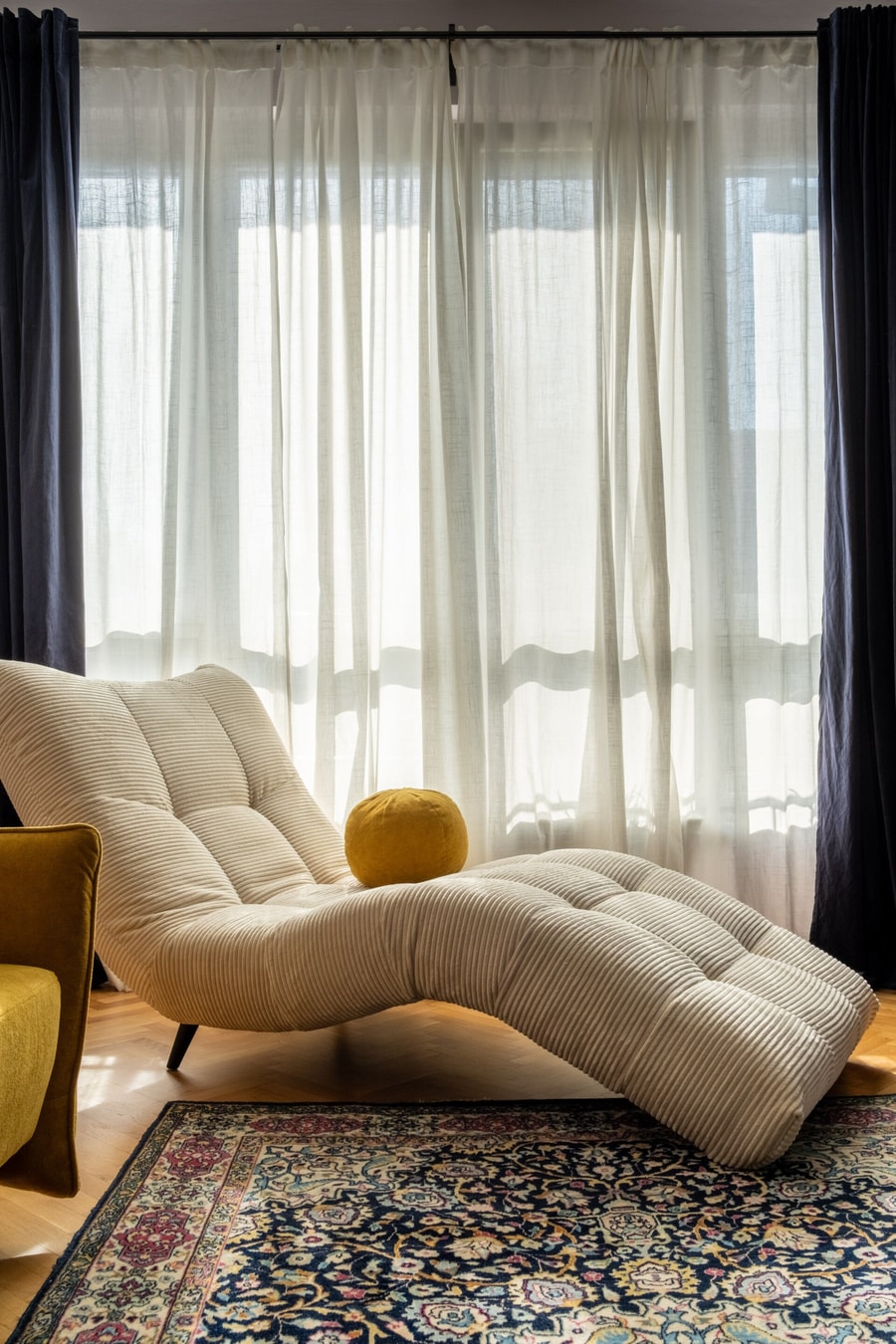 Retro-Chic 1BR Apartment next to Vasil Levski Blvd 17 Flat Manager Booking