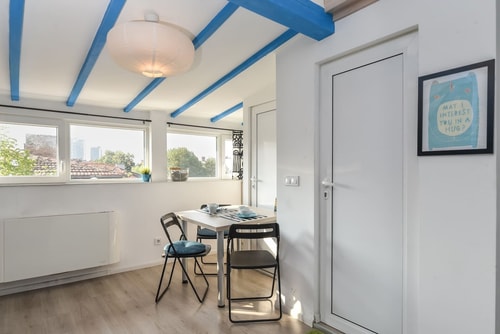 The Ivy House - A Cozy Attic near the City Center 2 Flat Manager Booking