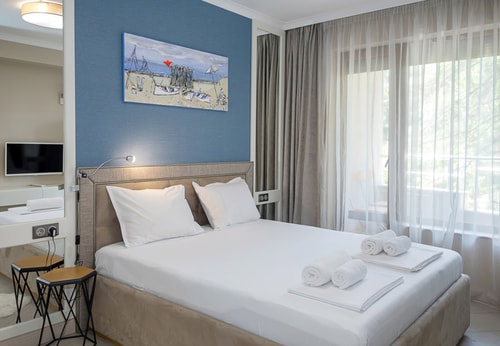 Modern 1-Bedroom Retreat in Varna’s Sea Garden 1 Flat Manager Booking
