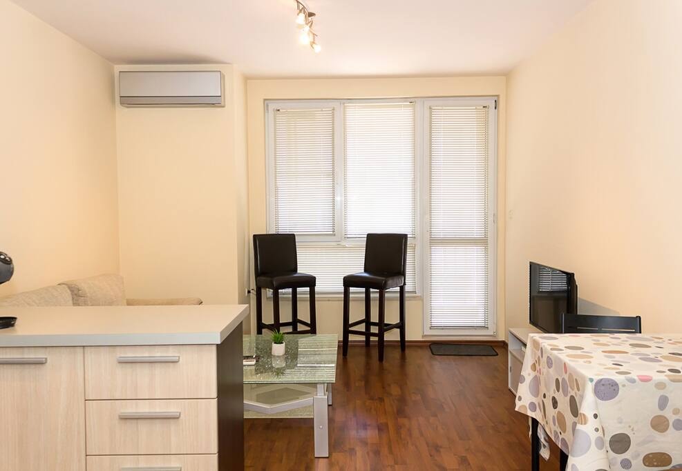 1BD Cozy Flat In Varna's Heart Flataway