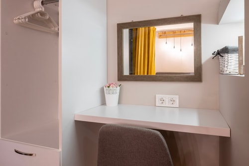 Central & Beautiful Apartment - Perfect Location 7 Flat Manager Booking
