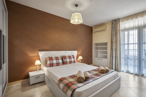 2BD Flat with Parking in Flores Garden Complex 0 Flat Manager Booking