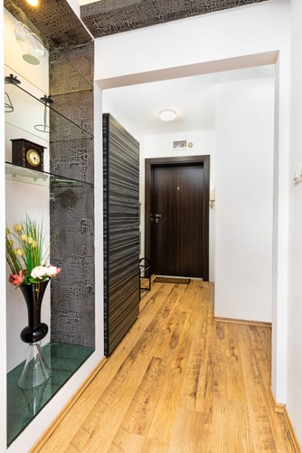 Nice 1BD Apartment next to Medical University 13 Flat Manager Booking