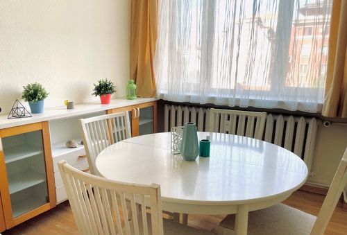 Spacious 2-BRD Flat by the Mall 14 Flat Manager Booking