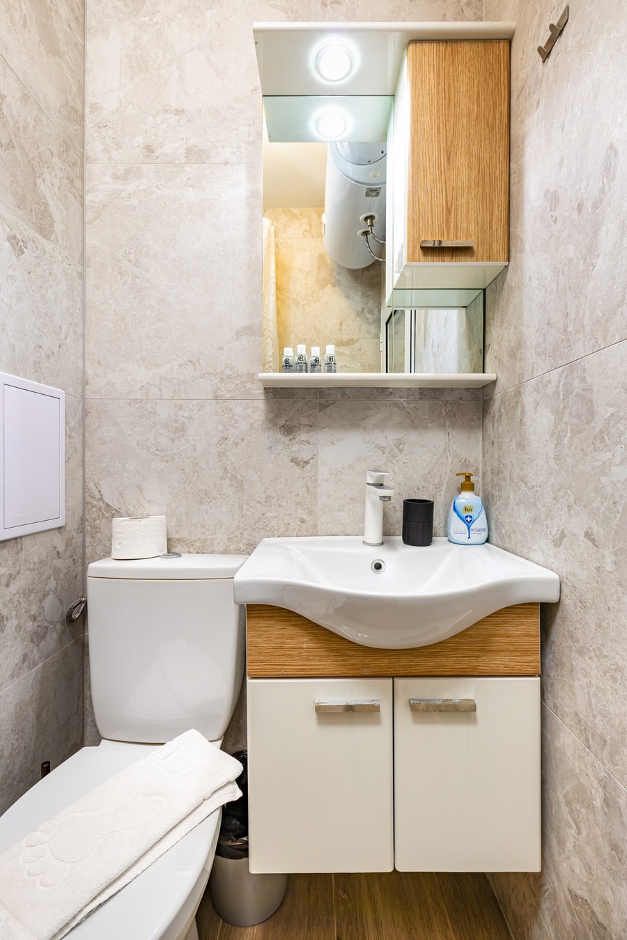 Plaza Nest - Cozy Studio Apartment 13 Flat Manager Booking