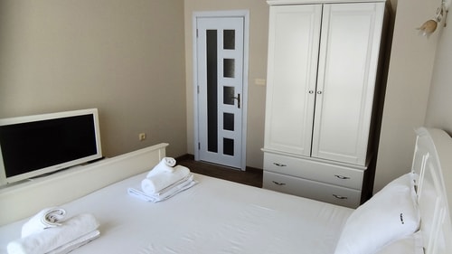 Peaceful Two-Bedroom in Briz, Varna 22 Flat Manager Booking