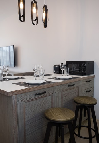Moonlight Terrace – Panoramic Views, Luxe Comfort 10 Flat Manager Booking