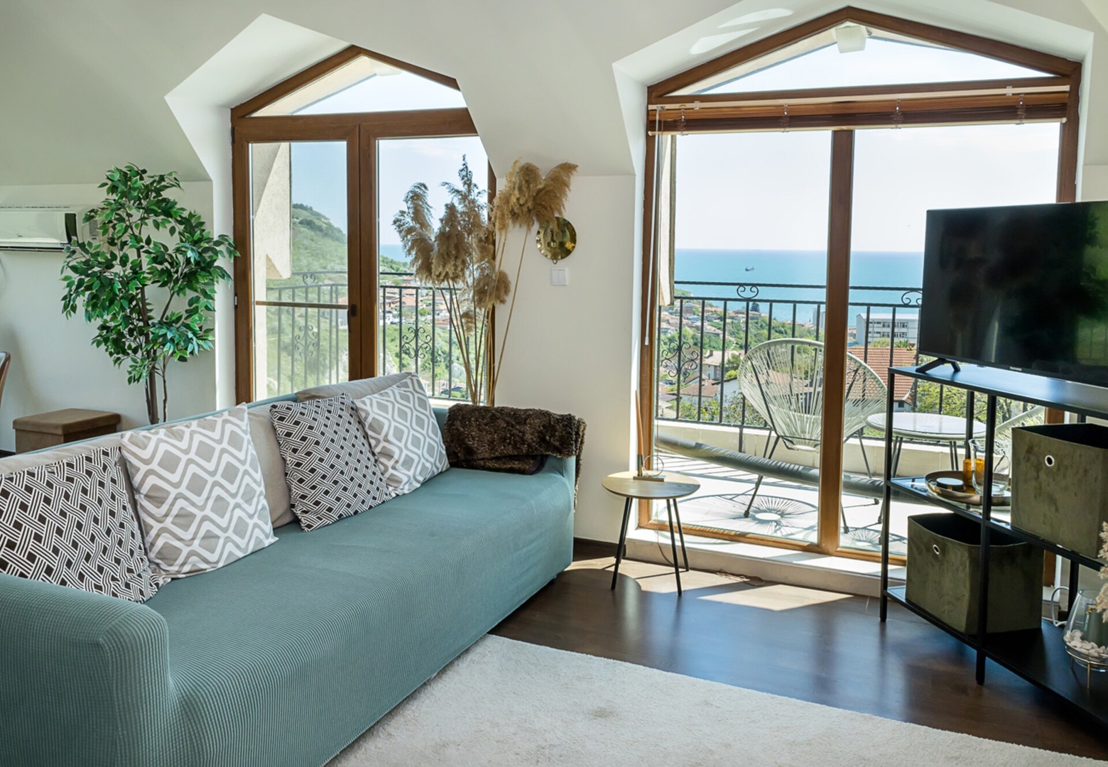 Panoramic Sea-View | 2-Bedroom Flat with Terrace 0 Flat Manager Booking