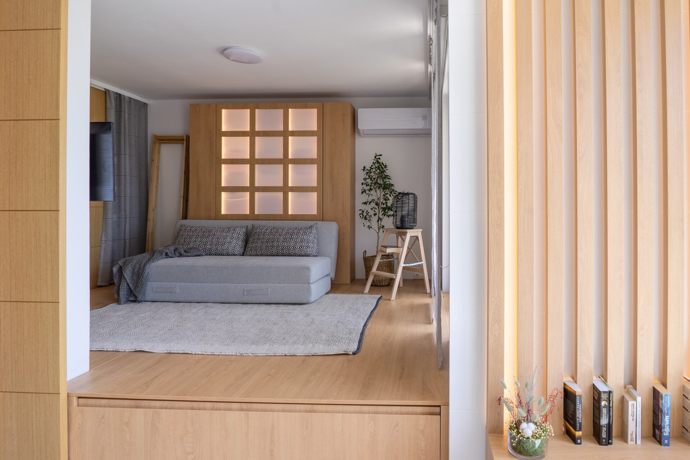 Smartly Designed Flat with Balcony & Parking 6 Flat Manager Booking